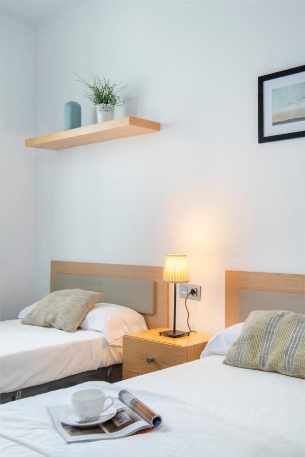 Apartamento Con Terraza En Sevilla Centro By Rent Me Exterior photo